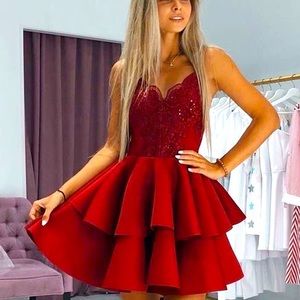 A-Line/Princess Satin Ruffles Spaghetti Strap Short/Mini Homecoming Dress